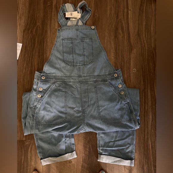 NWT AE lightweight overalls sz M - Picture 2 of 4
